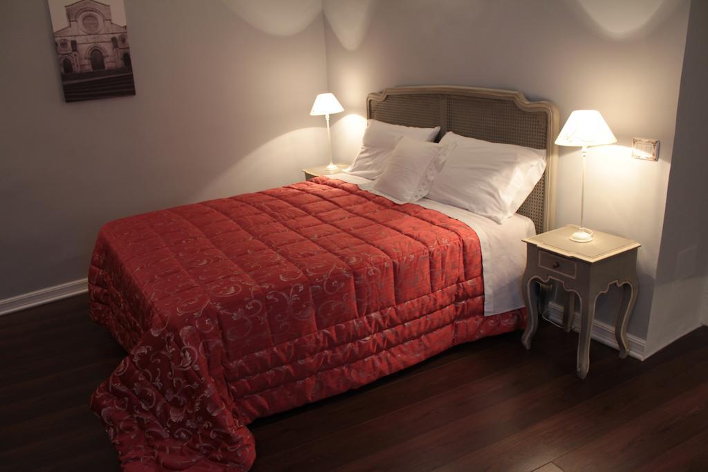B&B Via Dell'Astrologo Cosenza Pokoj fotografie